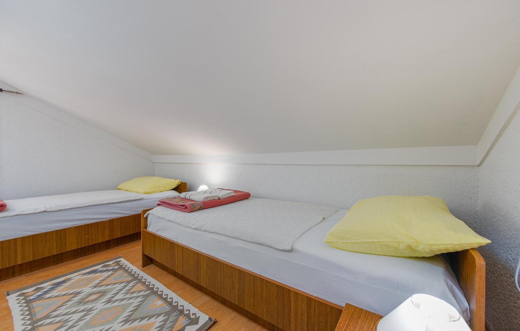 Nice Apartment In Potocnica With House Sea View Borovići Zewnętrze zdjęcie
