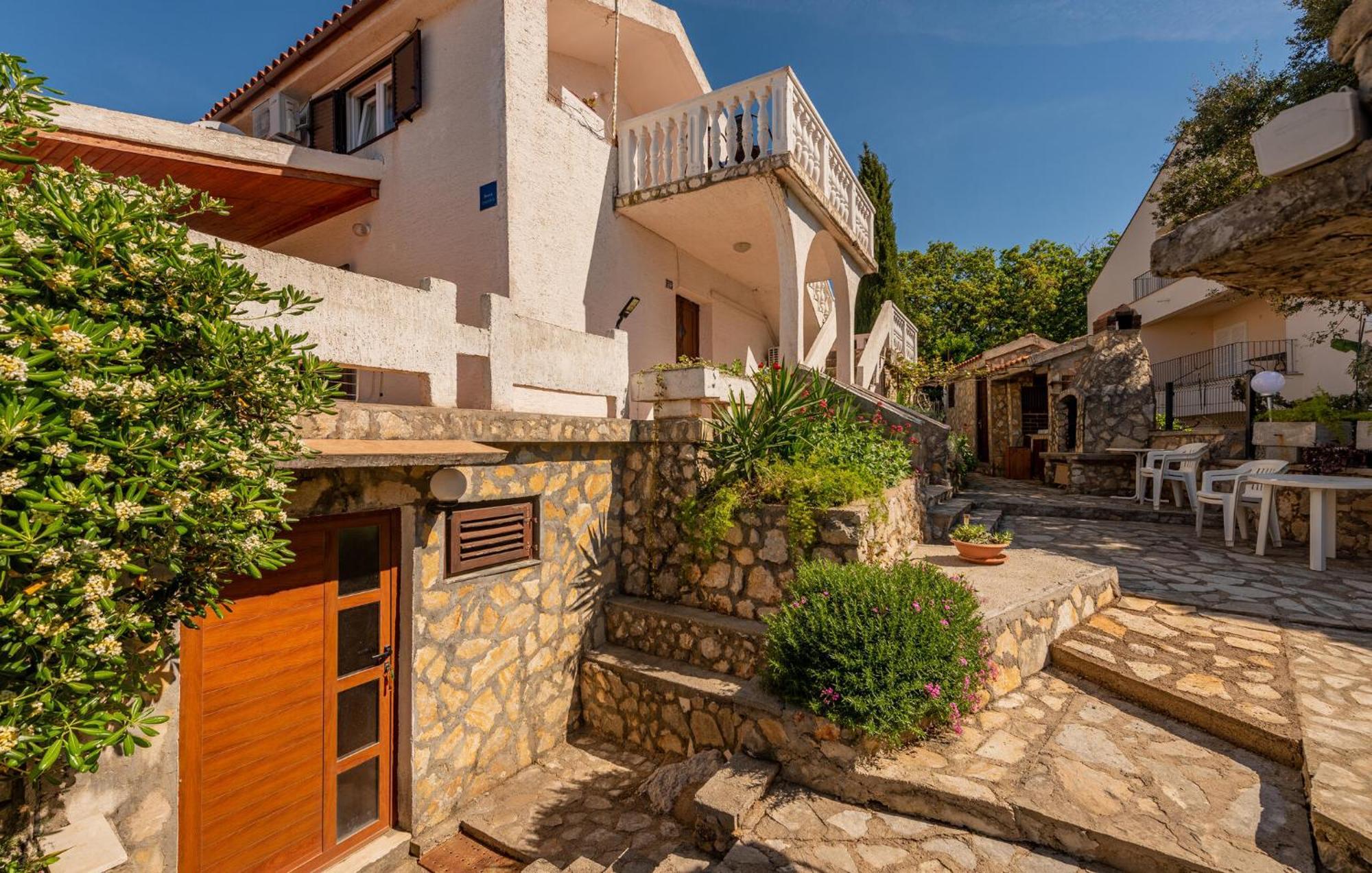 Nice Apartment In Potocnica With House Sea View Borovići Zewnętrze zdjęcie